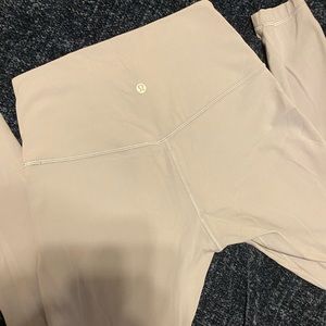 Lululemon leggings only worn a few times size 8